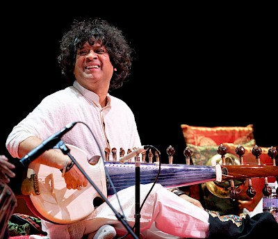 Dr. Pandit Ranajit Sengupta, Sarode